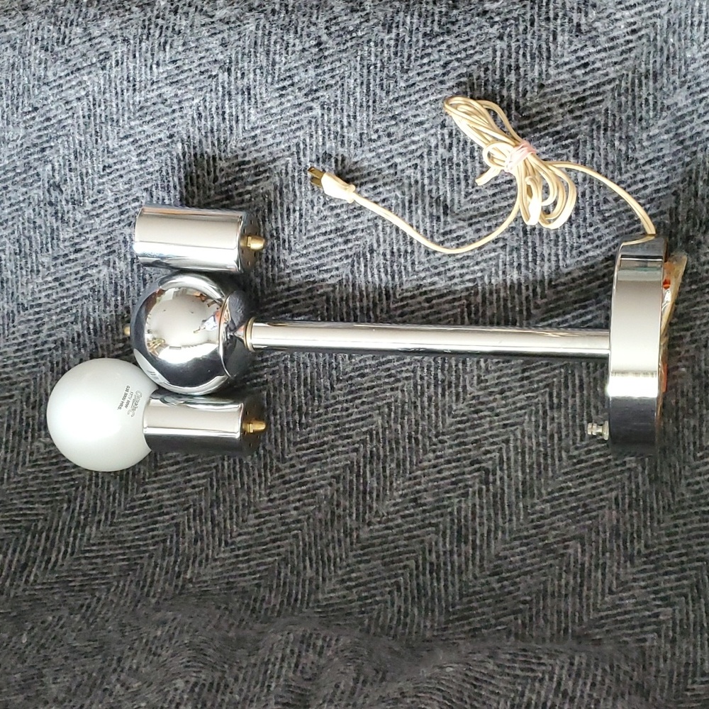 VTG Space Age Chrome Table Lamp